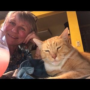 Meet your Posher, Janis